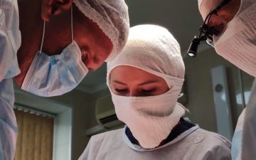 Університетська клініка: новітні технології для лікування злоякісних пухлин шкіри