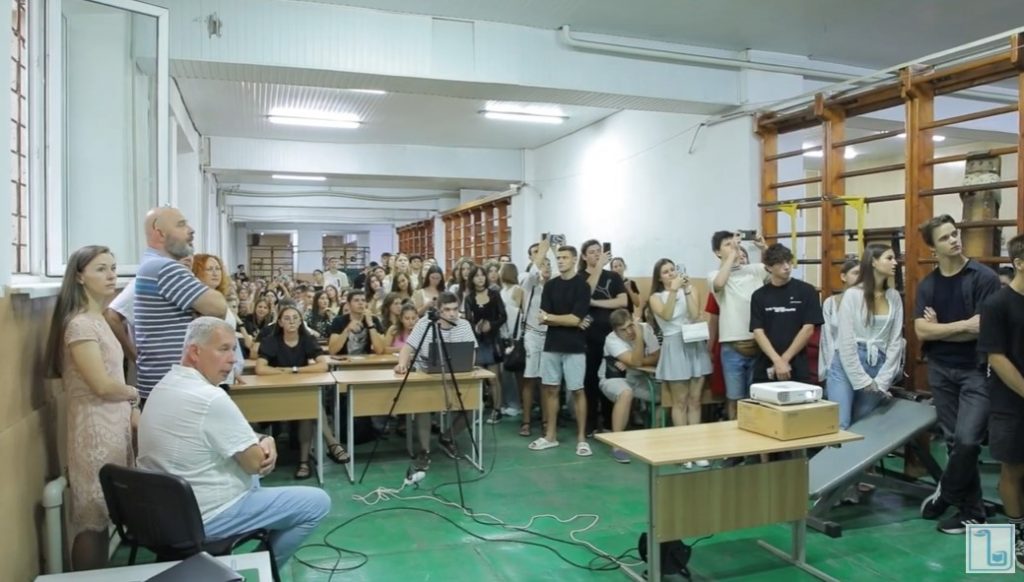 ОНМедУ зустрічає поповнення! Про що розповіли декани першокурсникам…