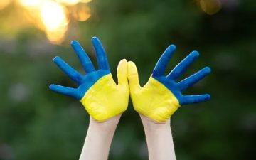 Місяць обізнаності про ментальне здоровʼя триває