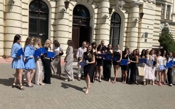 Випускникам медичного та стоматологічного факультетів   вручені дипломи про закінчення ОНМедУ