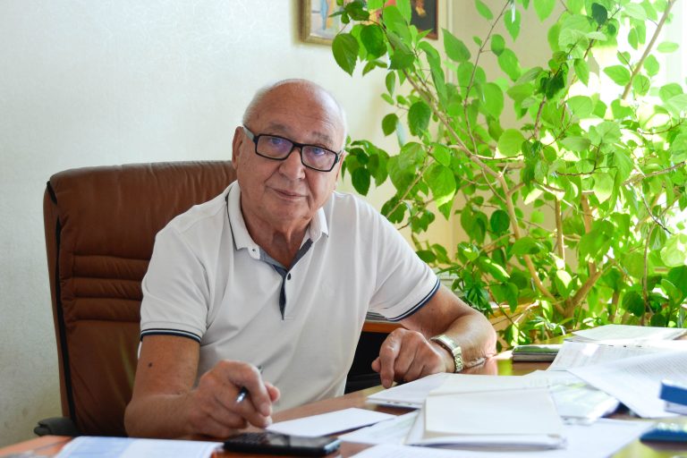 Світла пам’ять професору Євгену Васильовичу Нікітіну