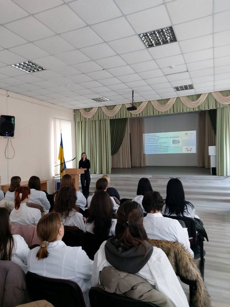 ОНМедУ: профорієнтаційний захід в Одеському обласному базовому медичному фаховому коледжі 