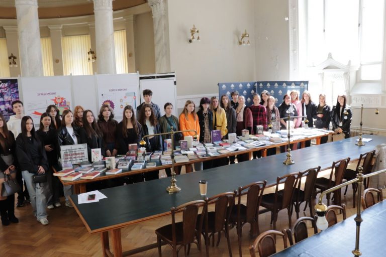 В ОННБ відбувся захід до Дня пам’яті жертв політичних репресій за участі представників ОНМедУ