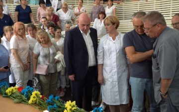 В Університетській клініці ОНМедУ вшанували пам’ять загиблих медичних працівників