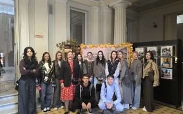Від першоджерел до наукової роботи: здобувачі ОНМедУ відвідали Одеську національну наукову бібліотеку
